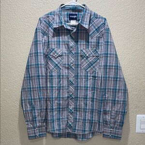 Wrangler Men's Teal and Gray Plaid Button Down Shirt